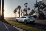 Porsche Mission E Cross Turismo 2018 года